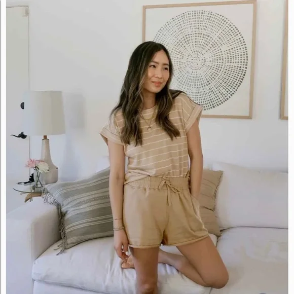 Splendid NWOT Eco French Terry Short - Picture 3 of 5